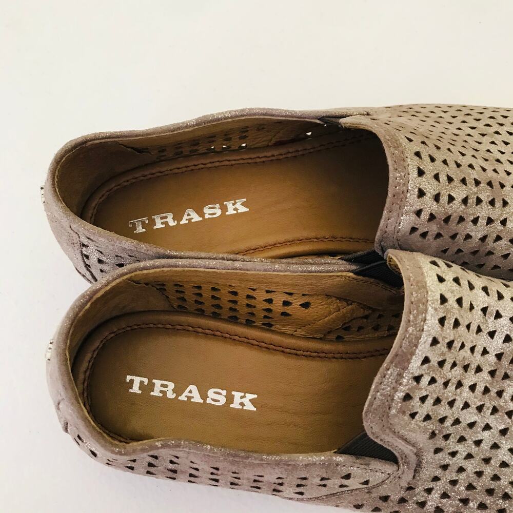 Trask Ali Perforated Metallic Loafer Flats Gray Silver Women's Size 7.5 - Picture 7 of 8
